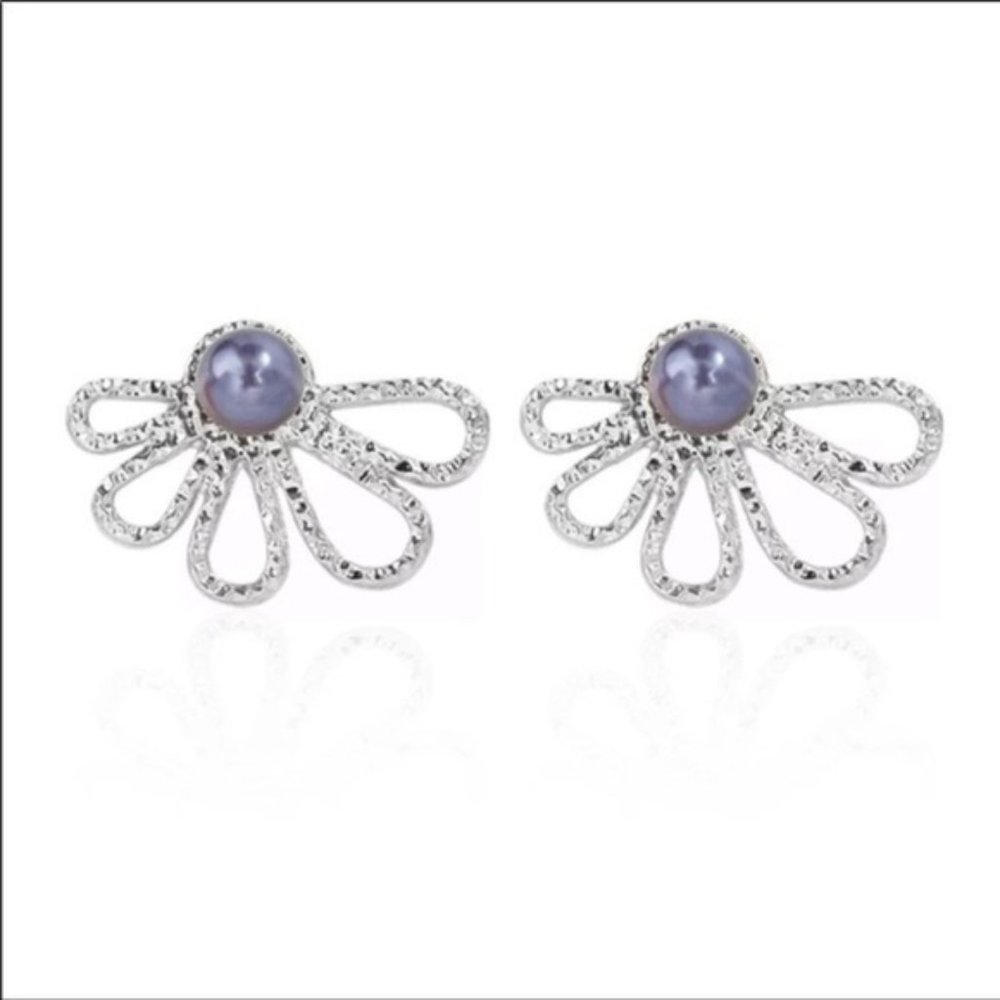 3/$30 HALF FLOWER PEARL STUD EARRINGS